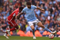 Kian Kuat, Manchester City Kalahkan Nottingham 2-0