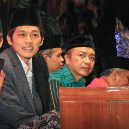 Kagum Pada KOMPAK, Wabup Blitar Sumbang Dua Paket Umroh Pada Family Gathering KOMPAK 2023
