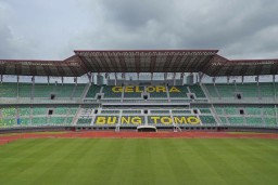 Baca juga : Ini Enam Titik Shuttle Bus Tempat Jemput Penonton Pildun U-17 di Stadion GBT