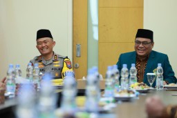 Datang ke DPW LDII, Kapolda Jatim Serukan Pemilu Damai