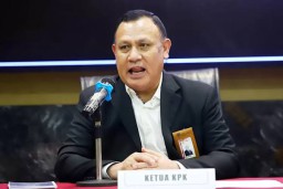 Resmi Jadi Tersangka, Ketua KPK Firli Bahuri Bakal Susul SYL ke Bui