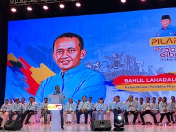 Bakar Semangat Relawan Pilar 08, Bahlil Ungkap Alasan Menangkan Prabowo-Gibran