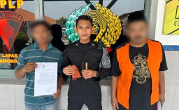 Baca juga : Pengunjung Lapas Nekat Selundupkan Jimat Sajam Dalam CD Untuk Keselamatan