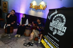 Go Public, Band Indie Asal Surabaya Ingin Konsisten Ciptakan Lagu-Lagu Berlirik Satire