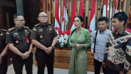 Rieke Diah Pitaloka Kunjungi Kejati Jatim Kawal Kasus Ronald Tannur