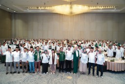 Pasca Rumah Digeledah KPK, Halim Iskandar Rapatkan Barisan Kader PKB di Jatim 