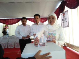 Khofifah Optimistis Risma dan Luluk Tumbang di Pilgub Jatim 2024