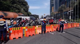 Pemprov Siapkan 36 PSC dan Ratusan Fasyankes Hadapi 17 Juta Orang Masuk Jatim Pada Nataru