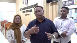 Baca juga : Dugaan Skandal di Ruang Kerja, Ini Pengakuan Camat Asemrowo Surabaya 