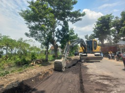 Baca juga : Pemprov Jatim Siapkan Rp30 Miliar Perbaikan Jalan Rusak di Jember