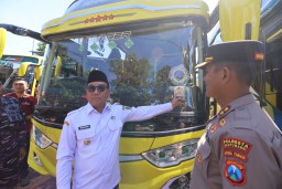 Banyuwangi Gelar Ramp Check Bus untuk Pastikan Keselamatan Jelang Mudik Lebaran
