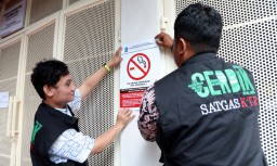 Surabaya Bebas Asap Rokok di 48 Lokasi, Pelanggar Dikenakan Denda Rp250 Ribu Hingga Rp50 Juta