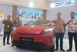Baca juga : GIIAS Surabaya 2025: DFSK & SERES Pimpin Transformasi Otomotif Nasional Lewat Kendaraan Listrik
