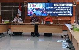 Baca juga : BPBD Jatim Waspadai 815 Desa Rawan Kekeringan dan Karhutla: Siapkan Ribuan Tangki Air Bersih