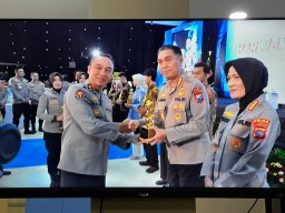 Baca juga : Humas Polda Jatim Raih Juara 1 Nasional: Jadi Teladan Transformasi Komunikasi Polri