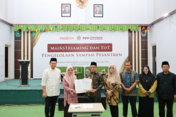 Pesantren Mambaul Maarif Cetak 155 Trainer: Siap Jadi Eco Pesantren Mandiri