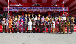 HGN 2025 di Surabaya: Menteri Abdul Mu’ti Luncurkan Beasiswa dan Tunjangan Baru Guru