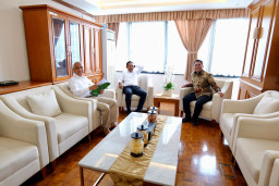 Temui Wamenhut, Wabup Simalungun Bahas Penguatan Pengelolaan dan Pemanfaatan Hutan