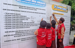 SE Wali Kota Surabaya Soal HP Anak: Cegah Radikalisme dan Konten Negatif Sejak Dini