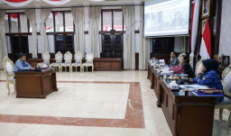 Baca juga : Pemkot Surabaya Seleksi Pejabat Berintegritas: Uji Kompetensi JPT Dipantau Akademisi dan BKD Jatim