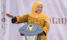 Khofifah Klaim Pasokan dan Harga Kebutuhan Pokok Tetap Stabil di Bulan Ramadan
