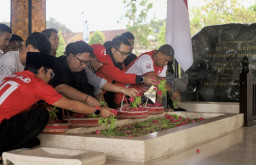 Road to Soekarno Cup 2026 di Blitar Diawali Ziarah ke Makam Bung Karno