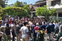 PN Surabaya Paksakan Eksekusi Tanpa Inkracht, Ahli Waris Sebut Praktik Hukum di Surabaya Cacat Keadilan