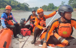 Hari Kedua Pencarian, Warga Blitar Tenggelam di Sungai Brantas Masih Belum Ditemukan