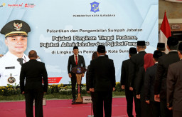 Eri Cahyadi Lantik 57 Pejabat Pemkot Surabaya, Target Kinerja 6 Bulan atau Siap Dicopot