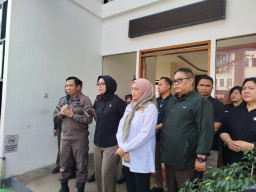 Taufik Hidayat Peragakan Aksi Penganiayaan terhadap YTR dalam Rekonstruksi 21 Adegan