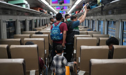 Penumpang Kereta di Daop 8 Surabaya Naik 21 Persen Selama Libur Sekolah, Tembus 418 Ribu Orang