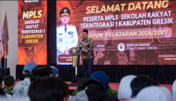 Bupati Gresik Buka MPLS Sekolah Rakyat, Pendidikan Gratis Disiapkan untuk Putus Rantai Kemiskinan