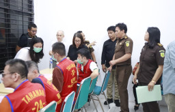 46 Tersangka Sindikat Love Scamming Internasional Segera Diadili di Surabaya, Ini Modusnya