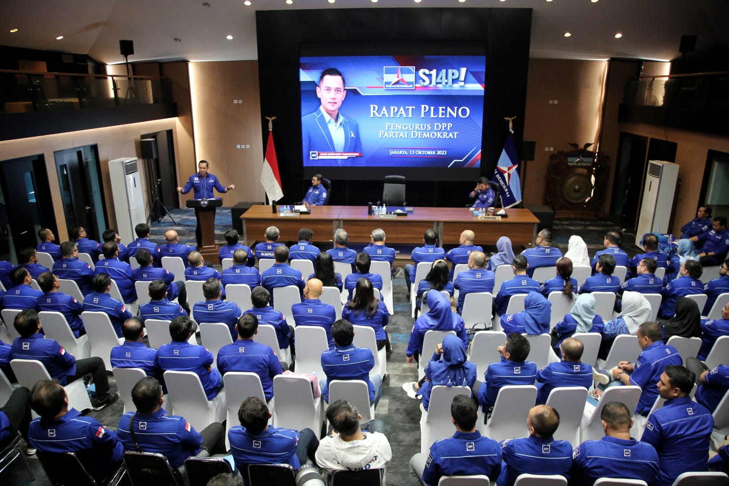 Ketua Umum Partai Demokrat Agus Harimurti Yudhoyono (AHY) saat memimpin Rapat Pleno Pengurus DPP Partai Demokrat. (Istimewa)