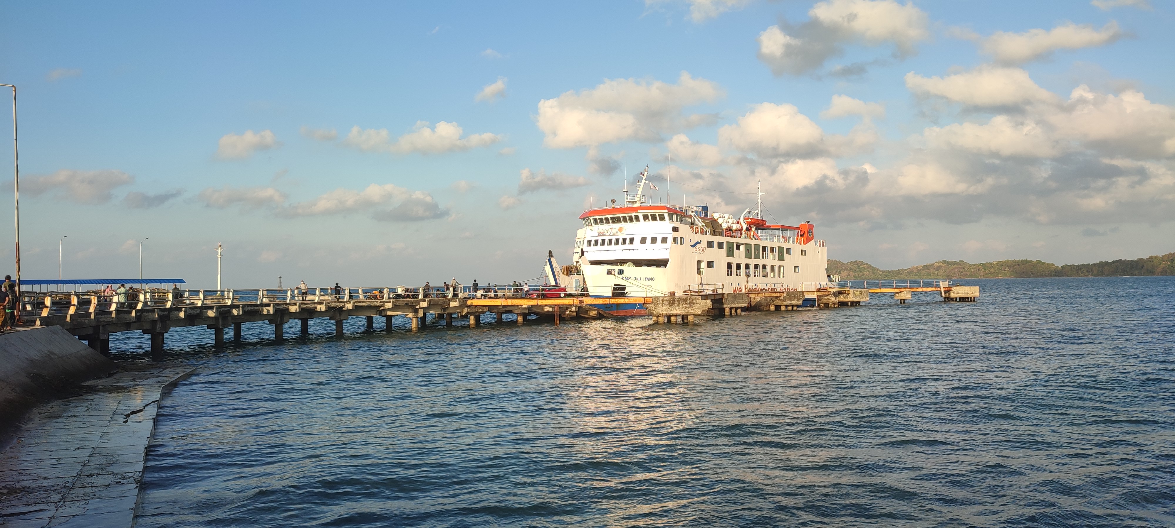 Ilustrasi - Kapal roro rute Pulau Bawean - Gresik. (Dok: Jurnas.net)