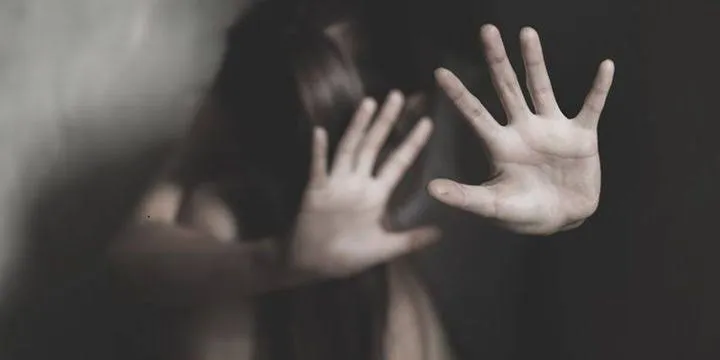 Polisi Tangkap Seorang Bapak di Gresik Cabuli Dua Anak Tiri