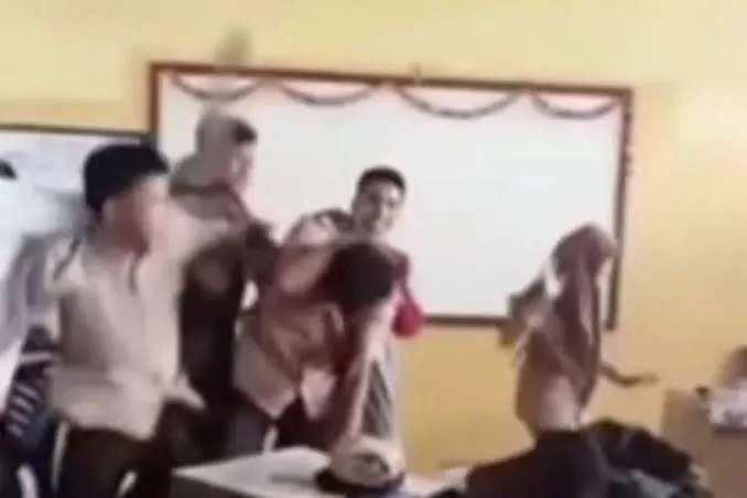 Siswa SMK di Gresik Jadi Korban Pengeroyokan Teman Sekelas
