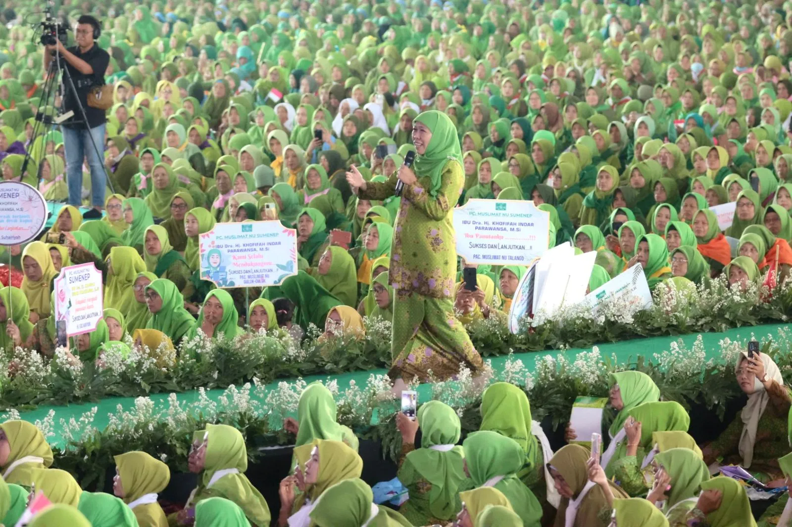 Khofifah Pastikan Maju Lagi di Pilgub Jatim 2024