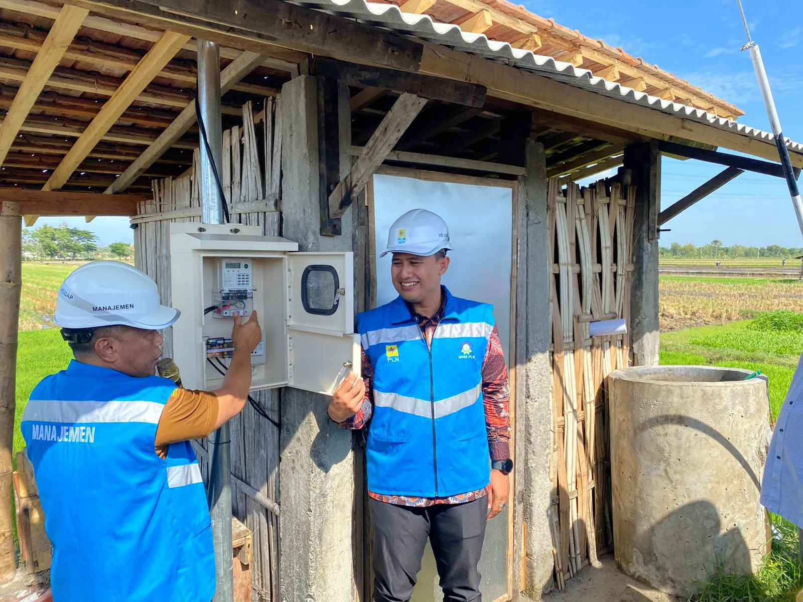 97 Ribu Warga Miskin di Jatim Manfaatkan Diskon 50 Persen Pasang Daya Baru