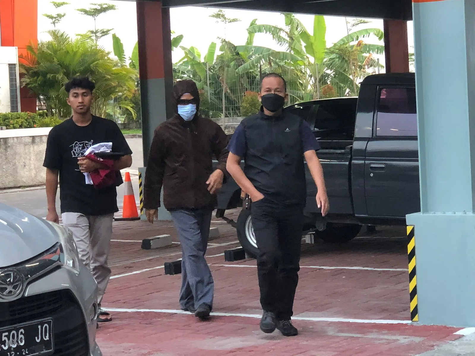 Modus NS Cabuli Santriwati dengan Baca Kitab Sambil Dipijat