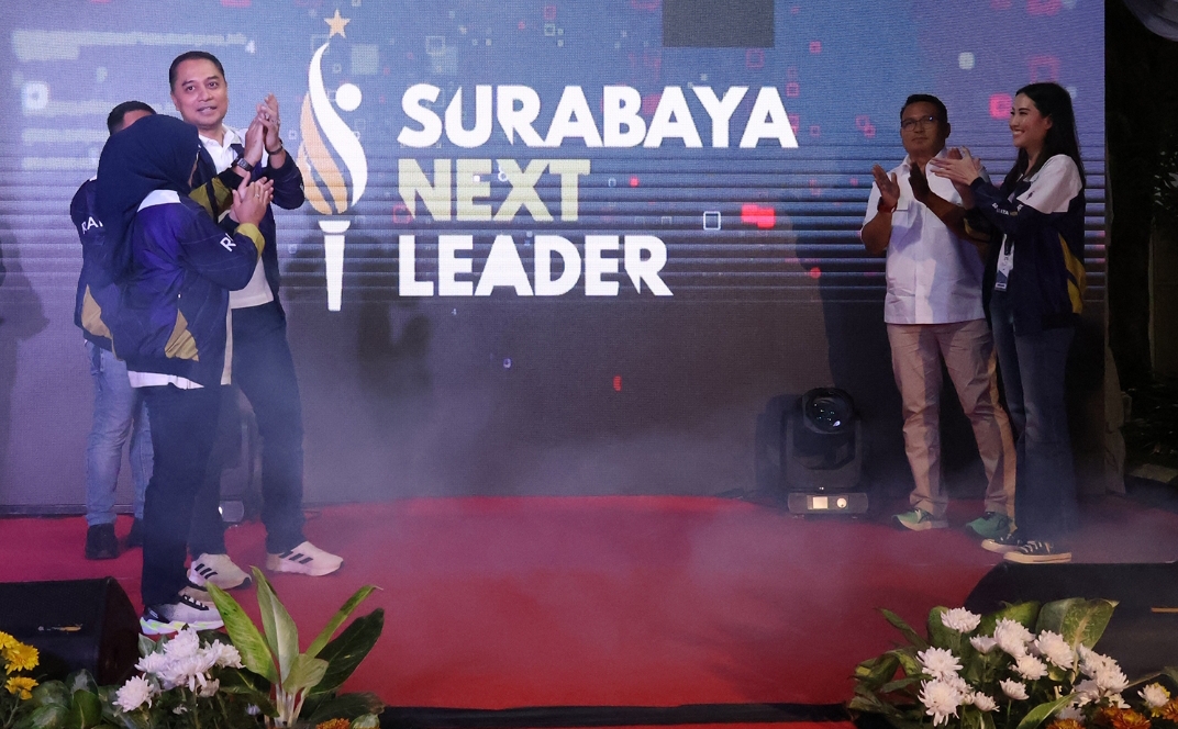 Wali Kota Surabaya Eri Cahyadi meresmikan rumah Surabaya Next Leader (SNL) di Jalan Cimanuk No 27, Kecamatan Wonokromo, Surabaya. (Dok: Humas Pemkot Surabaya)