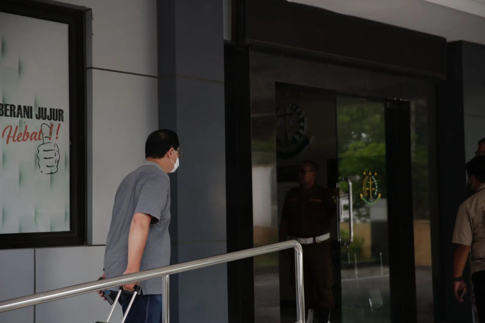 Tiga Pengurus Primkop UPN Surabaya Jadi Tersangka Kasus Korupsi Senilai Rp4,4 Miliar