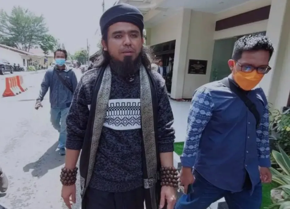 Gus Abal-abal Samsudin Bikin Konten Boleh Tukar Pasangan Demi Tambah Subscriber  