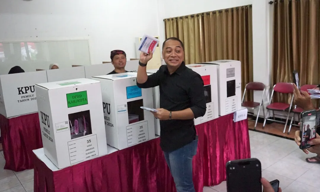 Wali Kota Surabaya Eri Cahyadi Sampaikan Pesan Jurdil Usai Nyoblos Pada Pemilu 2024