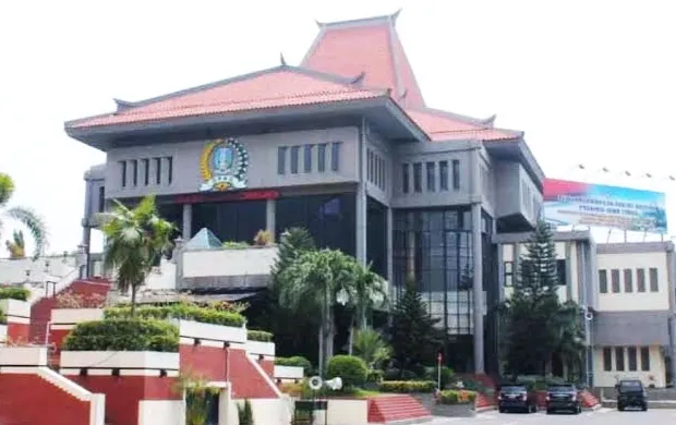 Dua Putra Asal Pulau Bawean Lolos DPRD Jawa Timur Pada Pileg 2024