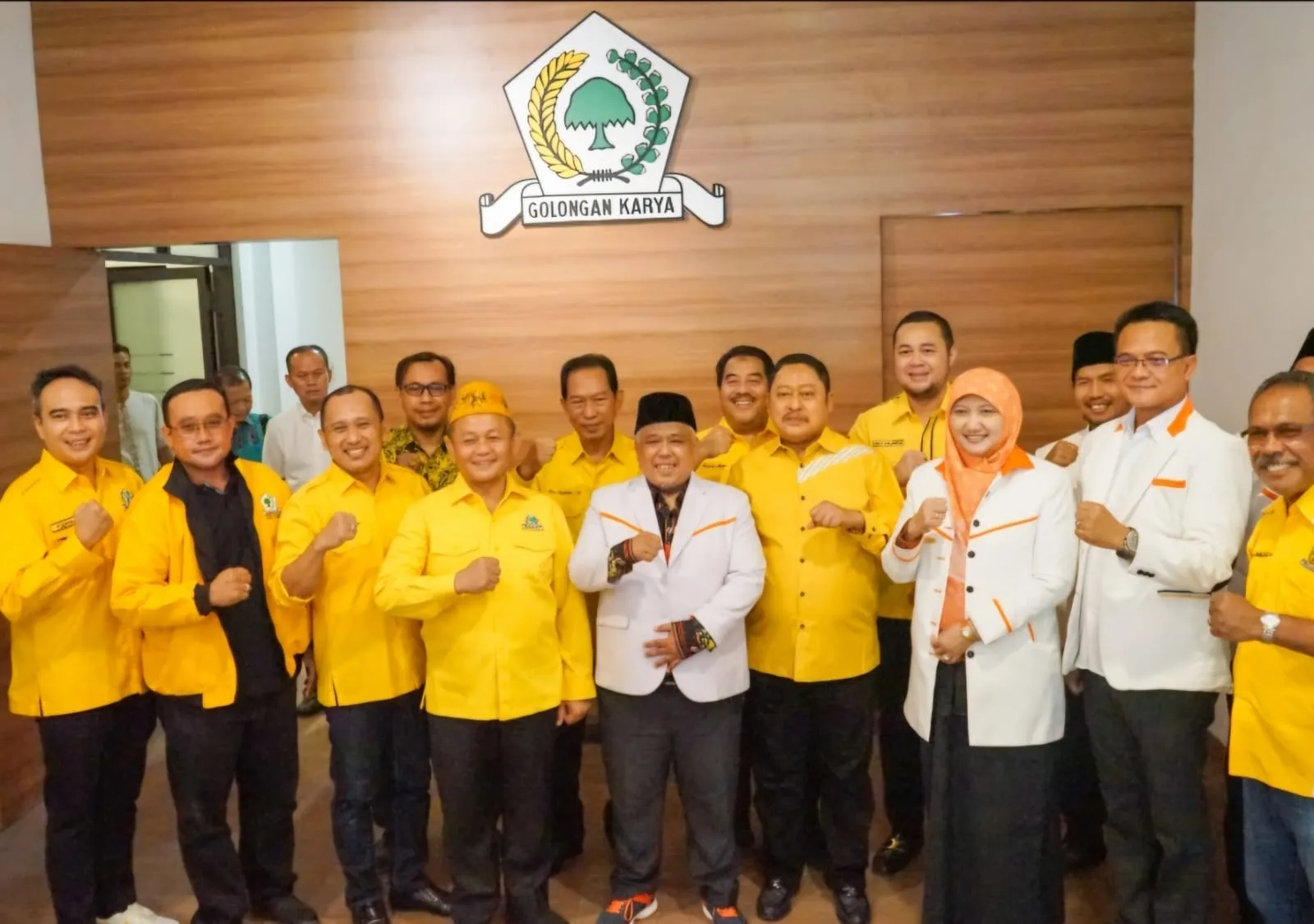 PKS Siap Usung Menantu Soekarwo Untuk Lawan Eri Cahyadi di Pilwali Surabaya