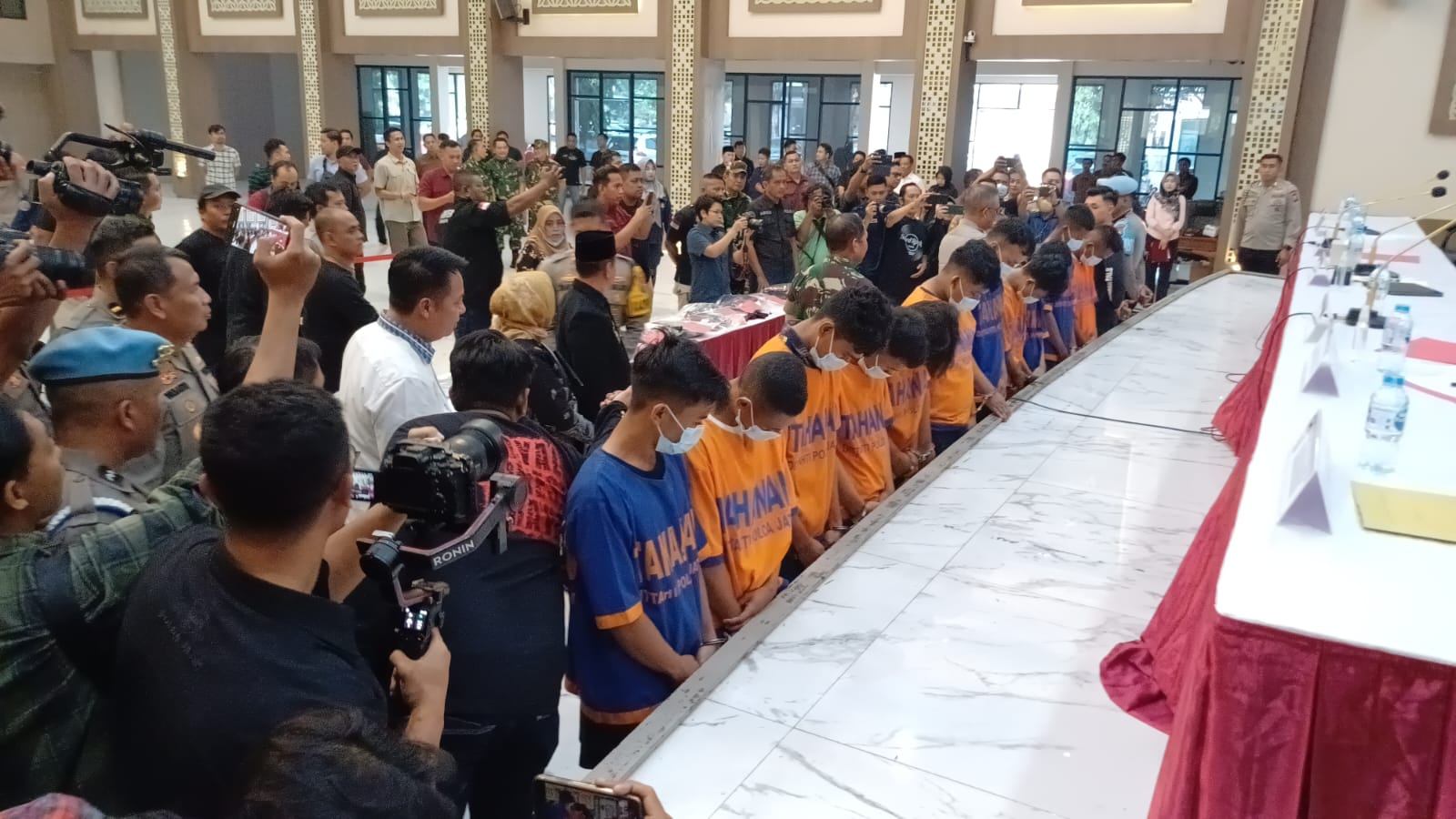 Polda Jatim merilis kasus pengeroyokan polisi oleh pesilat PSHT Jember. (Insani/Jurnas.net)