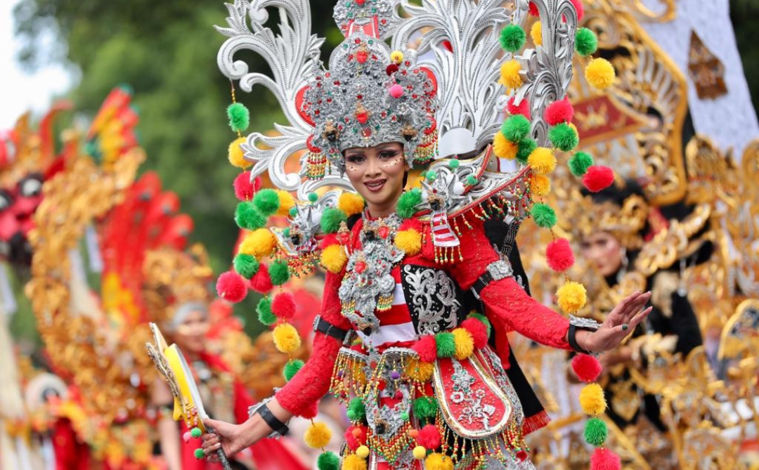 Salah satu pertunjukan tari pada Festival Banyuwangi. (Dok: Humas Pemkab Banyuwangi)