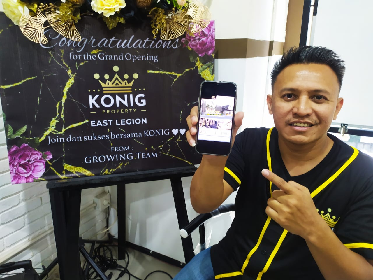 Direktur KONIG Property, Rony Mahadika, di sela opening bisnis propertinya. (Kurniawan/Jurnas.net)