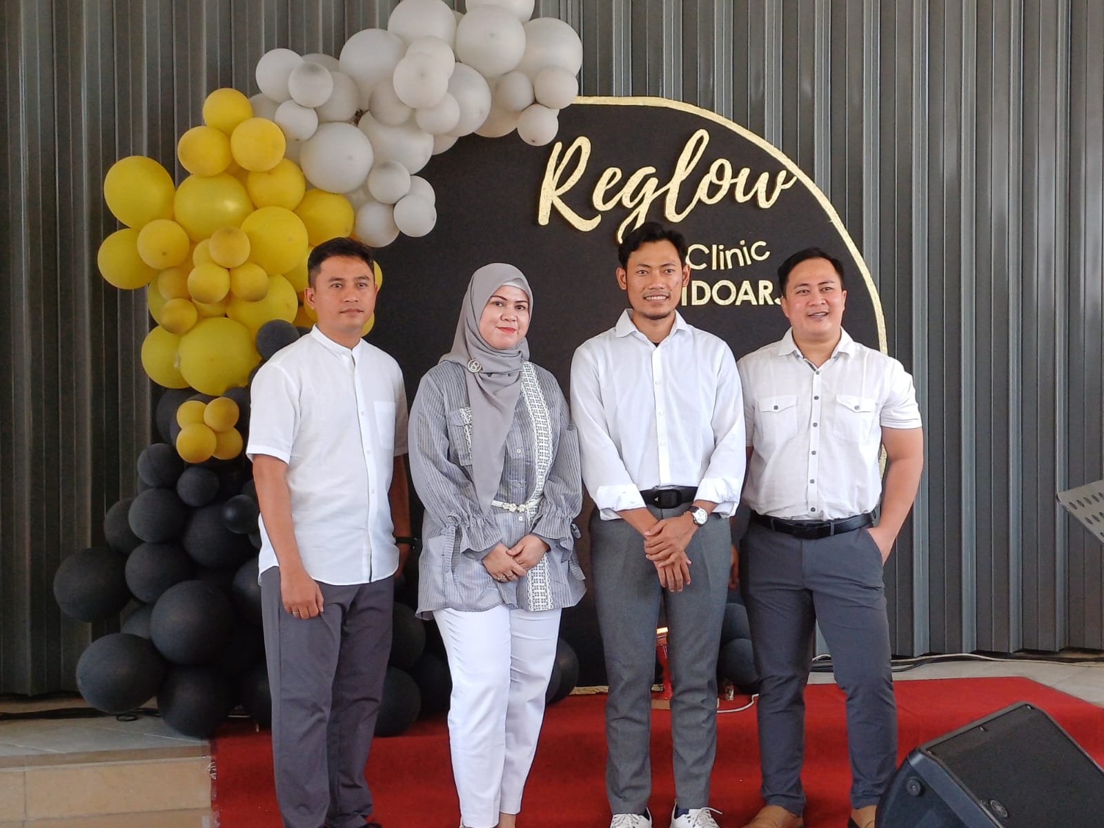 dr Shanti, pada acara pembukaan kantor cabang ReGlow Clinic di Sidoarjo. (Istimewa)